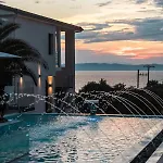 Pachis Escape Aparthotel 4*