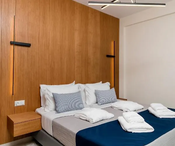 Pachis Escape Apartmanhotel