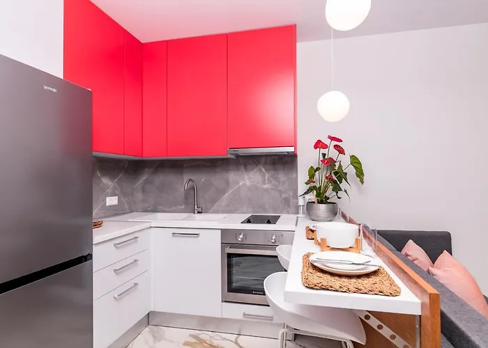 Apartmanhotel Pachis Escape Páhisz
