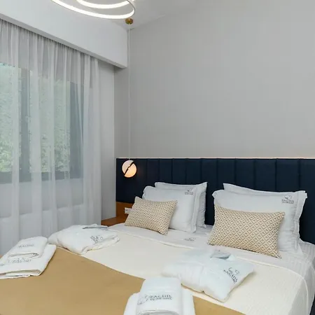 Apart-hotel Pachis Escape *