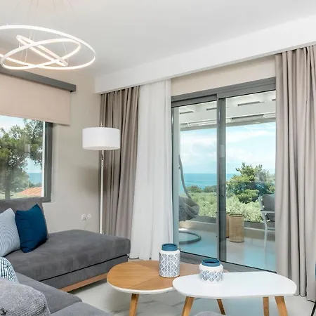 Pachis Escape Aparthotel *
