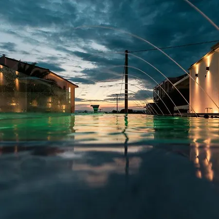 Aparthotel Pachis Escape