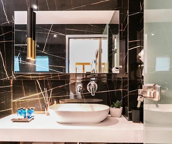 Apartahotel Pachis Escape